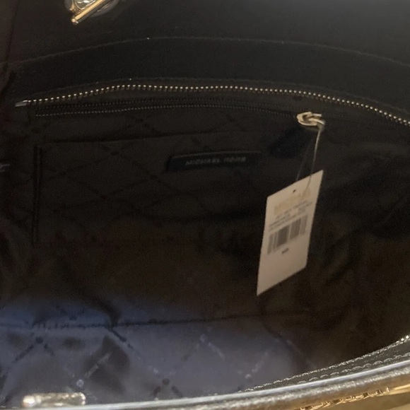 Michael Kors Jet Set Travel Chain Shoulder Tote Black MK Signature - Picture 3 of 3